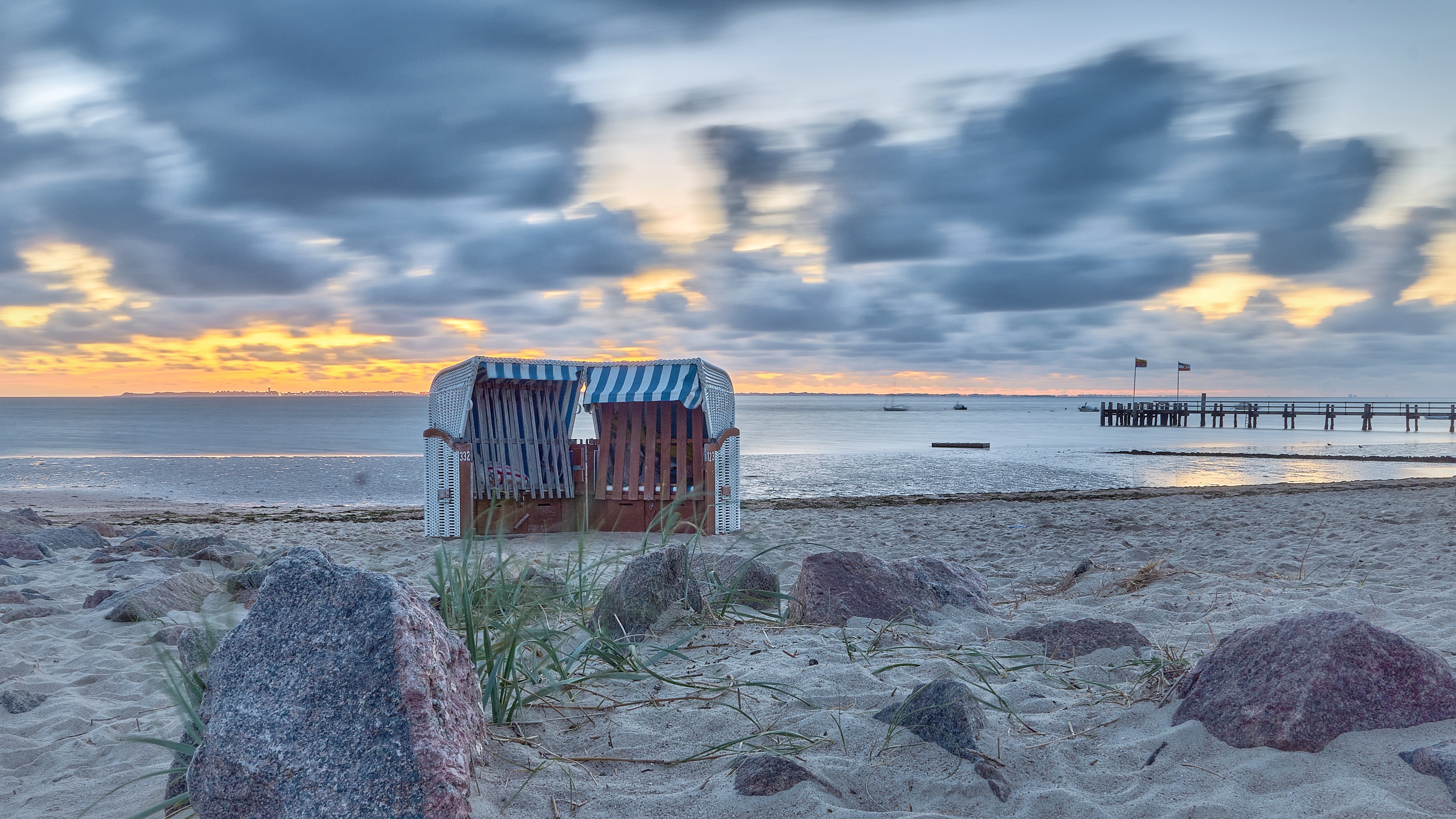 AdobeStock_370611520
